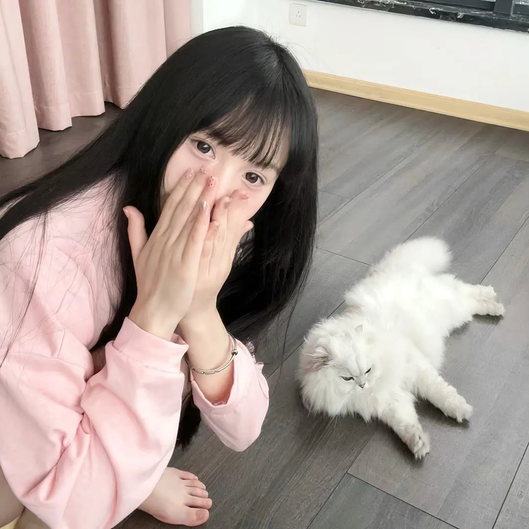 女扮男装后郁先生动了心